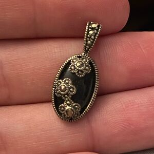 925 Sterling Silver Vintage Real Black Onyx & Marcasite Pendant